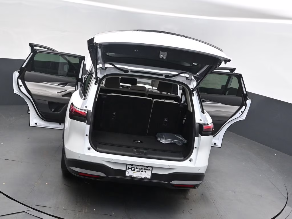 2026 Radiant White INFINITI QX60 PURE FWD SUV