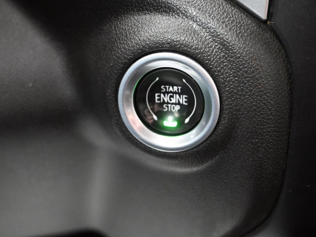 2022 Silver Ice Metallic Chevrolet Silverado 2500HD LTZ 4X4 Truck