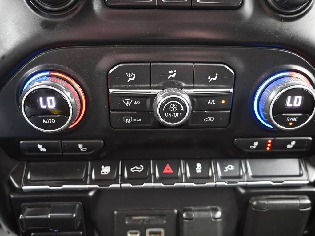 2022 Silver Ice Metallic Chevrolet Silverado 2500HD LTZ 4X4 Truck