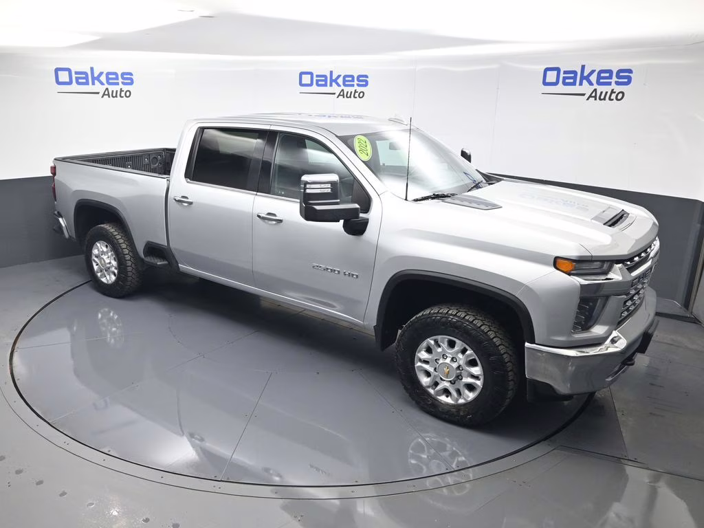 2022 Silver Ice Metallic Chevrolet Silverado 2500HD LTZ 4X4 Truck