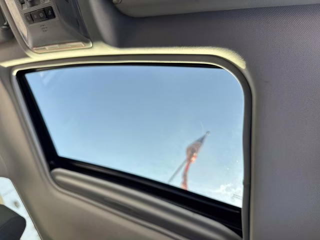 2019 Super White Toyota RAV4 XLE FWD SUV