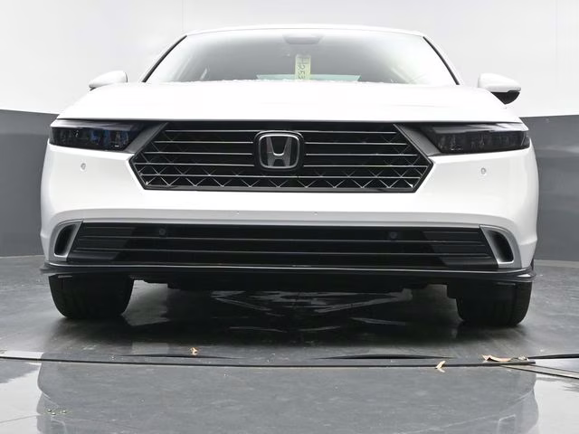 2025 Platinum White Pearl Honda Accord Hybrid Touring FWD Sedan