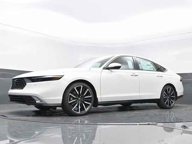 2025 Platinum White Pearl Honda Accord Hybrid Touring FWD Sedan