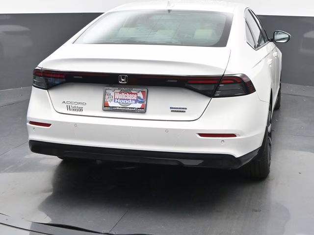 2025 Platinum White Pearl Honda Accord Hybrid Touring FWD Sedan