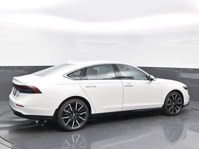 2025 Platinum White Pearl Honda Accord Hybrid Touring FWD Sedan
