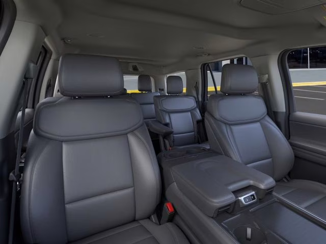 2026 Glacier Gray Metallic Tri-Coat Ford Expedition Active RWD SUV