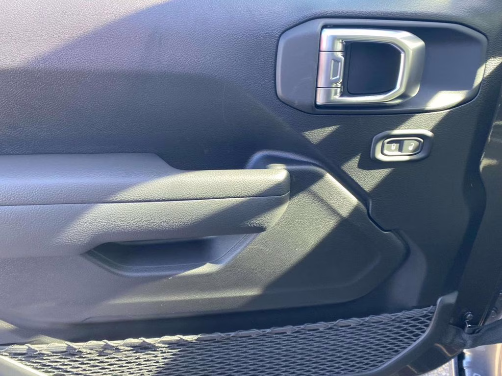 2026 granite crystal metallic clearcoat Jeep Wrangler Sport 4X4 SUV