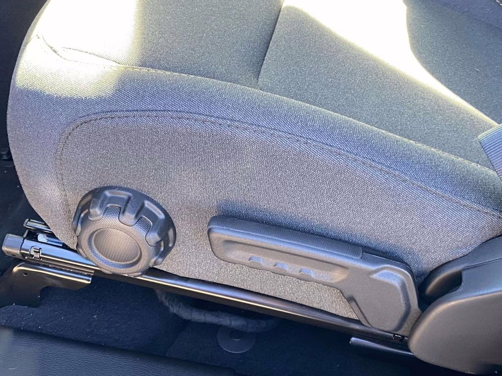 2026 granite crystal metallic clearcoat Jeep Wrangler Sport 4X4 SUV