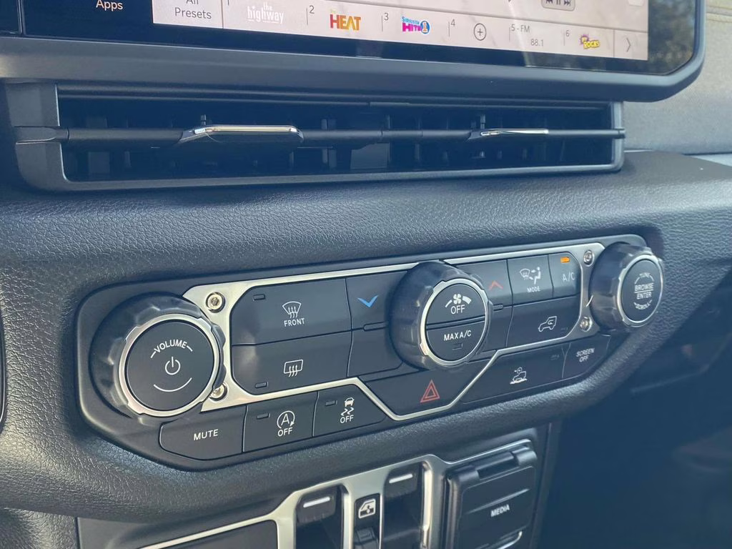 2026 granite crystal metallic clearcoat Jeep Wrangler Sport 4X4 SUV