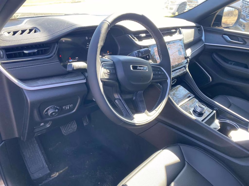 2026 Baltic Gray Metallic Clearcoat Jeep Grand Cherokee Limited RWD SUV