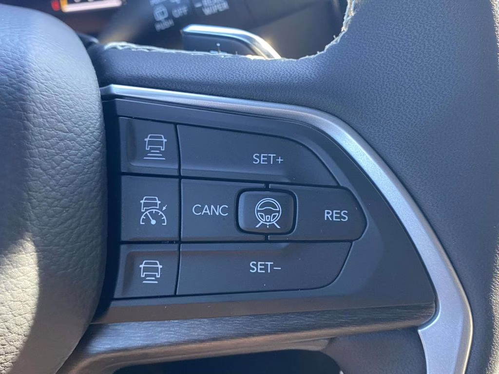 2026 Baltic Gray Metallic Clearcoat Jeep Grand Cherokee Limited RWD SUV