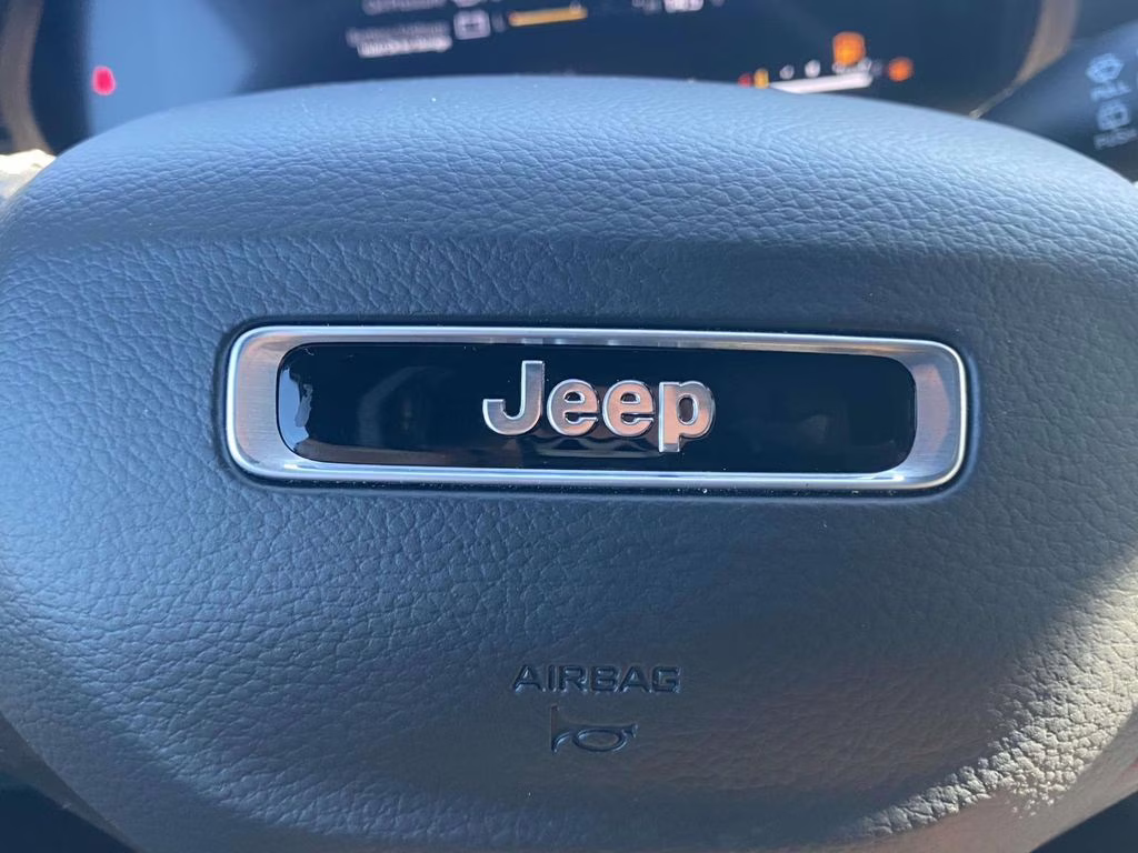 2026 Baltic Gray Metallic Clearcoat Jeep Grand Cherokee Limited RWD SUV