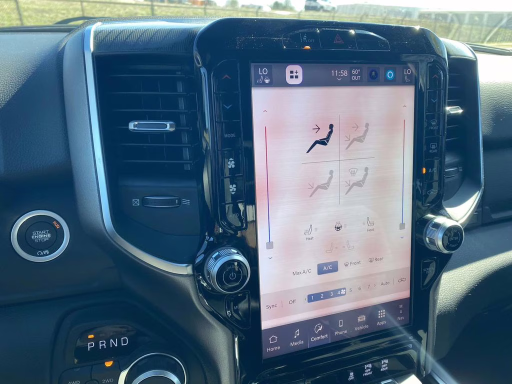 2026 Diamond Black Crystal Pearlcoat Ram 1500 Big Horn/Lone Star 4X4 Truck