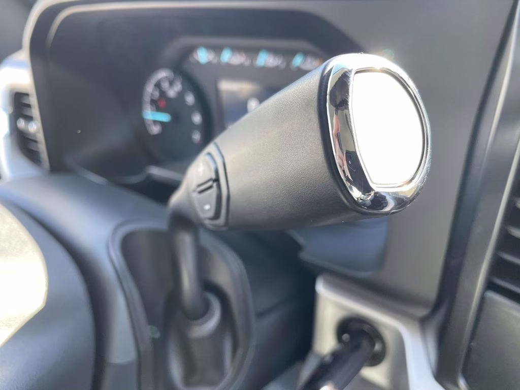 2026 Avalanche Ford Super Duty F-250 SRW XL 4X4 Truck