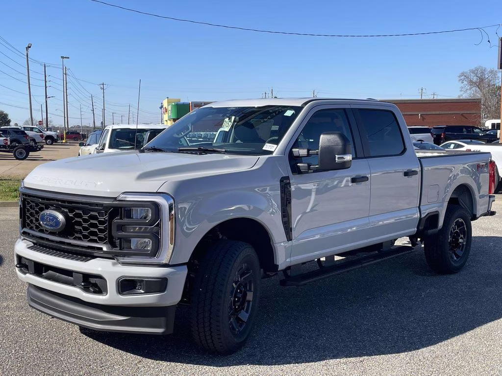 2026 Avalanche Ford Super Duty F-250 SRW XL 4X4 Truck