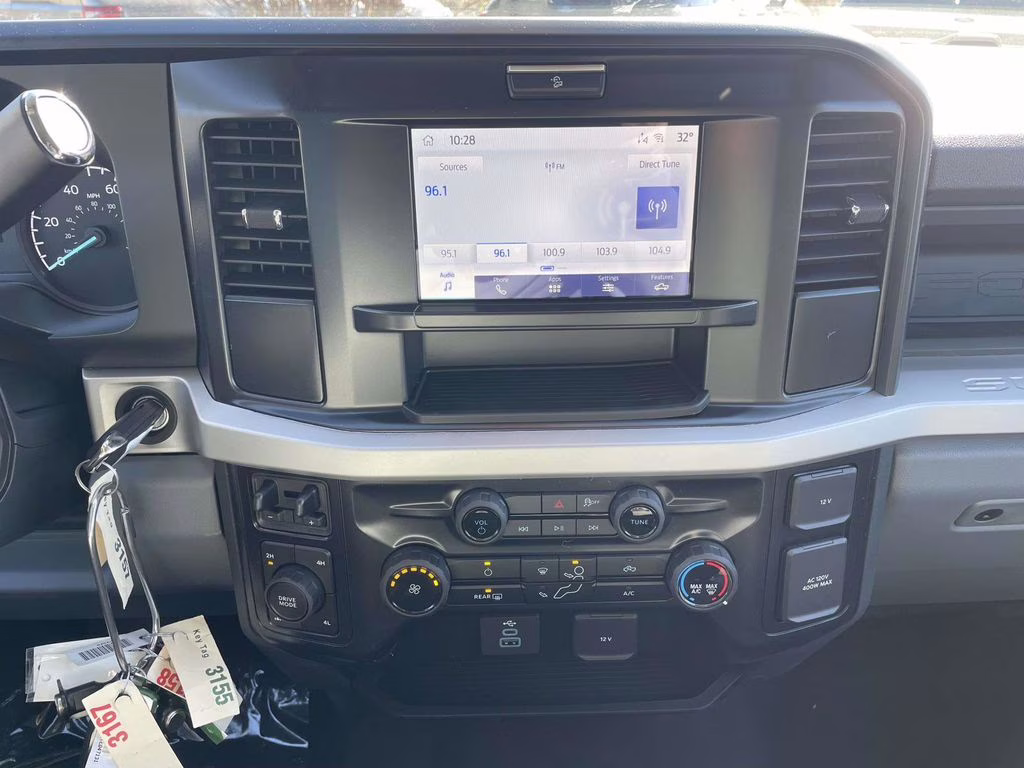 2026 Avalanche Ford Super Duty F-250 SRW XL 4X4 Truck