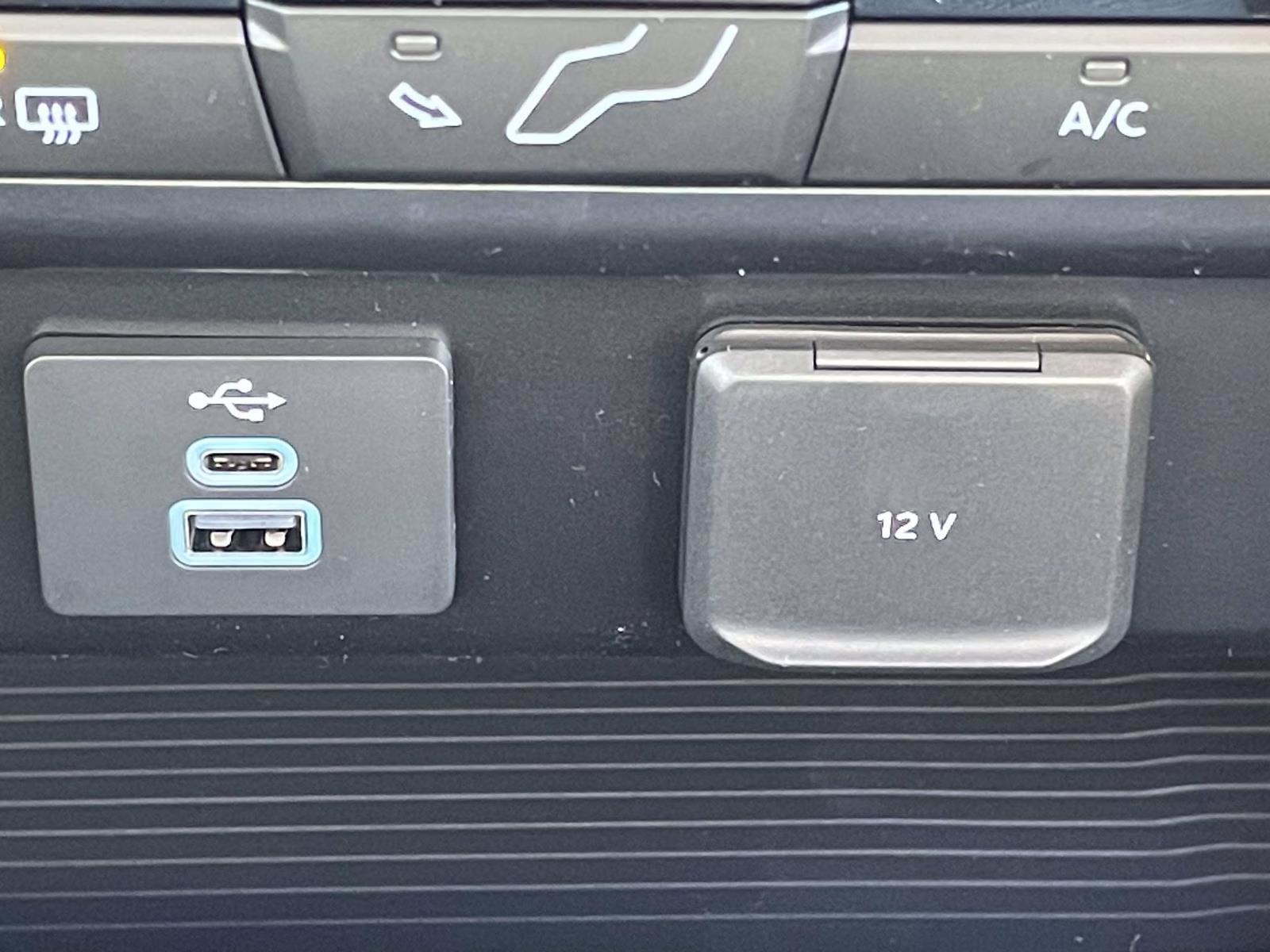 2026 Avalanche Ford Super Duty F-250 SRW XL 4X4 Truck