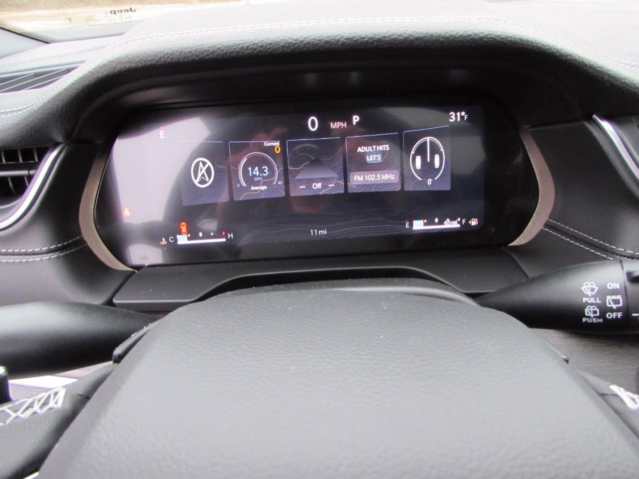 2025 Bright White Clearcoat Jeep Grand Cherokee L Limited 4X4 SUV