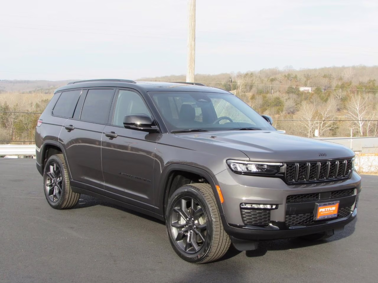2025 Baltic Gray Metallic Clearcoat Jeep Grand Cherokee L Limited 4X4 SUV