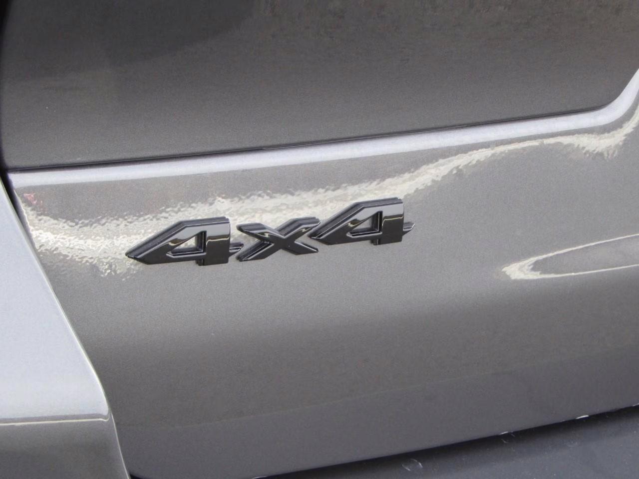 2025 Baltic Gray Metallic Clearcoat Jeep Grand Cherokee L Limited 4X4 SUV