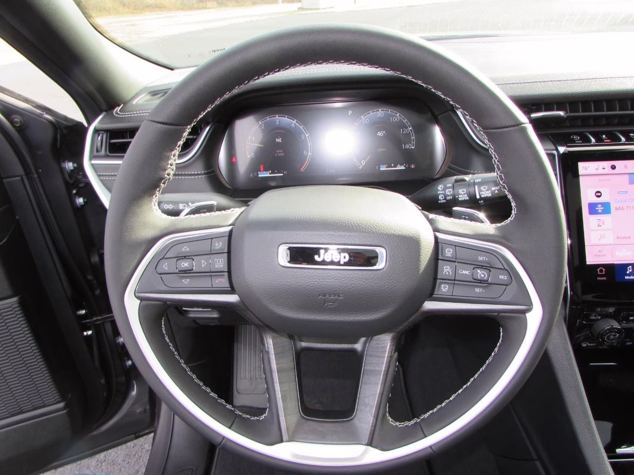 2025 Baltic Gray Metallic Clearcoat Jeep Grand Cherokee L Limited 4X4 SUV