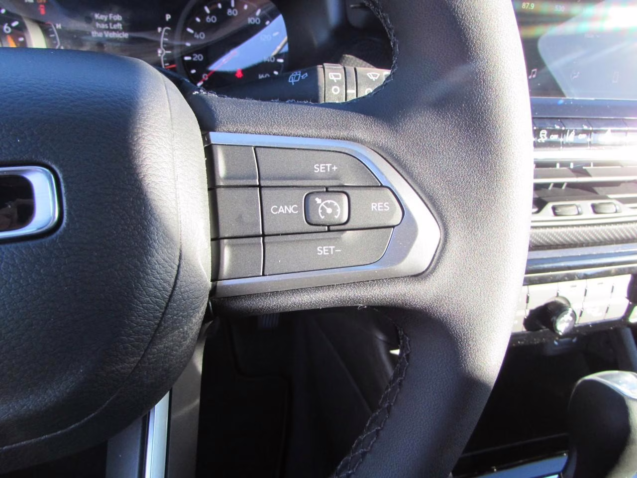 2026 Bright White Clearcoat Jeep Compass Latitude 4X4 SUV