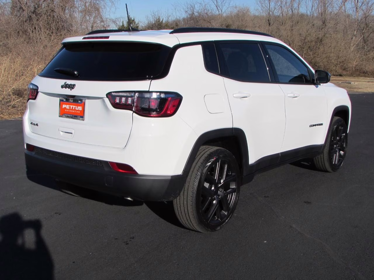 2026 Bright White Clearcoat Jeep Compass Latitude 4X4 SUV
