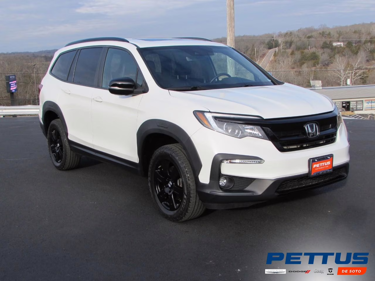 2022 Platinum White Pearl Honda Pilot TrailSport AWD SUV