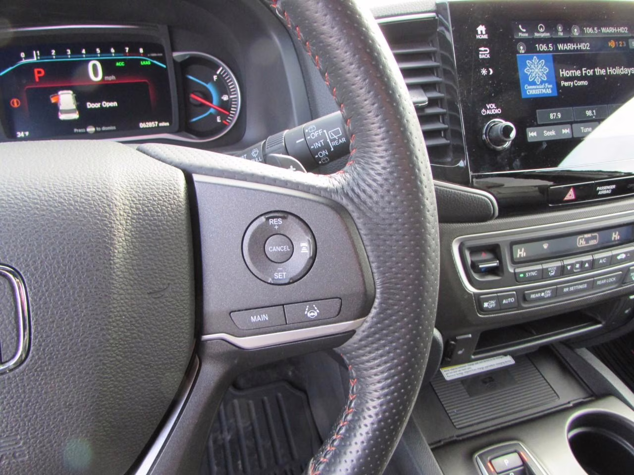 2022 Platinum White Pearl Honda Pilot TrailSport AWD SUV