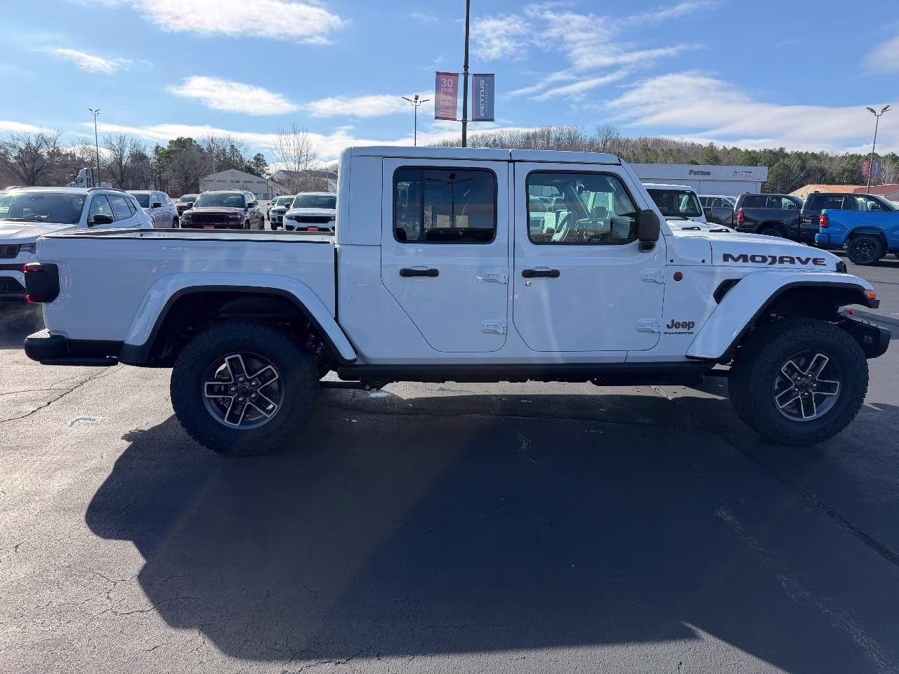 2026 Bright White Clearcoat Jeep Gladiator Mojave 4X4 Truck