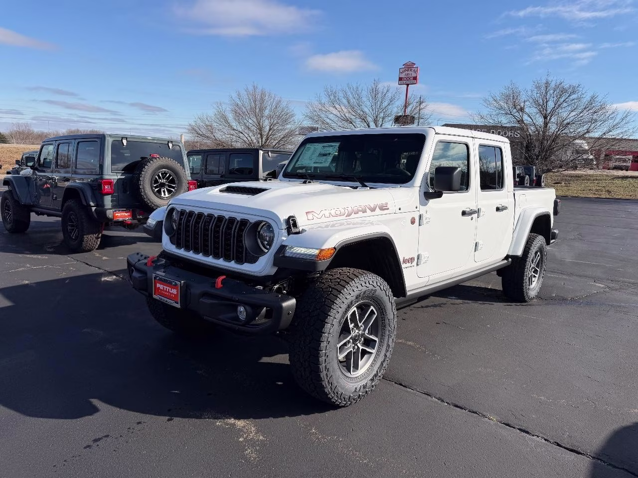 2026 Bright White Clearcoat Jeep Gladiator Mojave 4X4 Truck