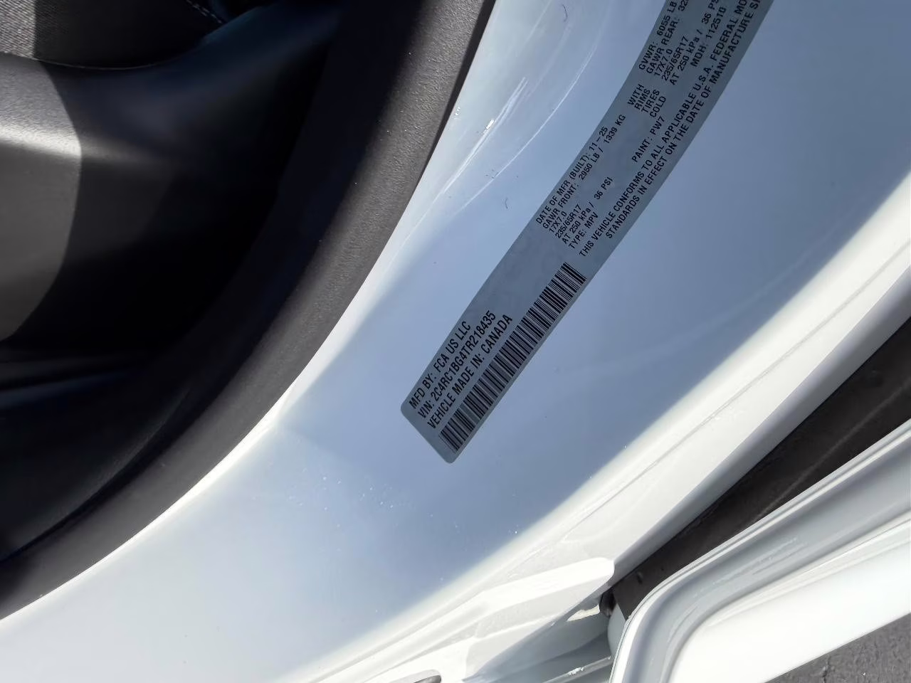 2026 Bright White Clearcoat Chrysler Pacifica Select FWD Van