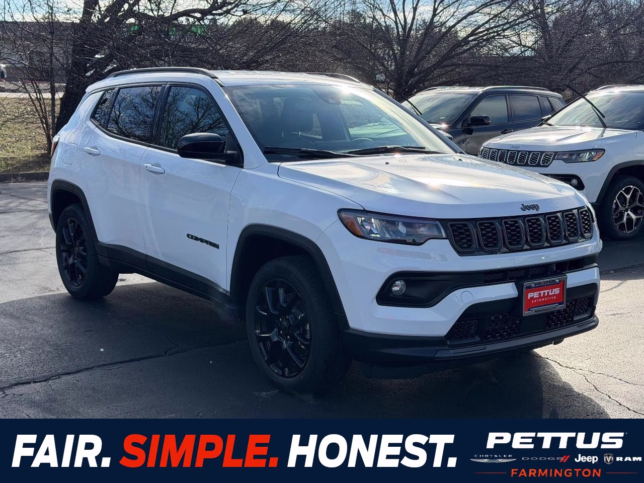 2026 Bright White Clearcoat Jeep Compass Latitude 4X4 SUV