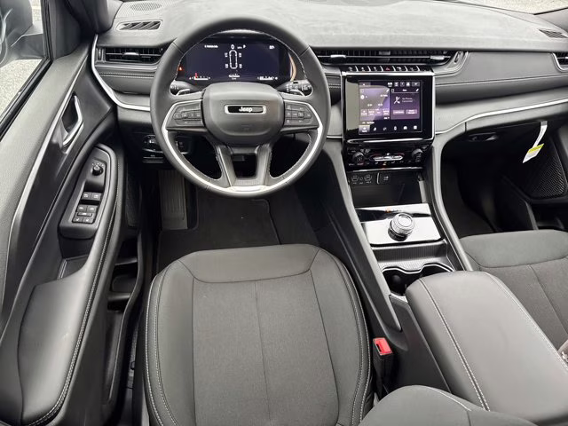 2025 Silver Zynith Jeep Grand Cherokee L Laredo X RWD SUV