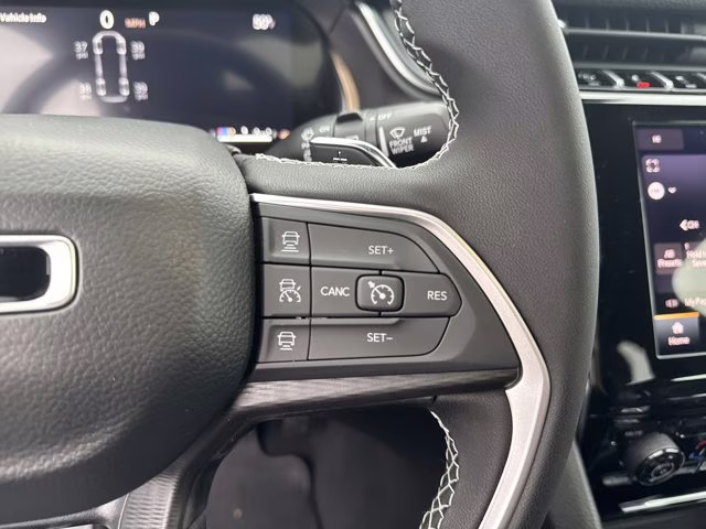 2025 Silver Zynith Jeep Grand Cherokee L Laredo X RWD SUV