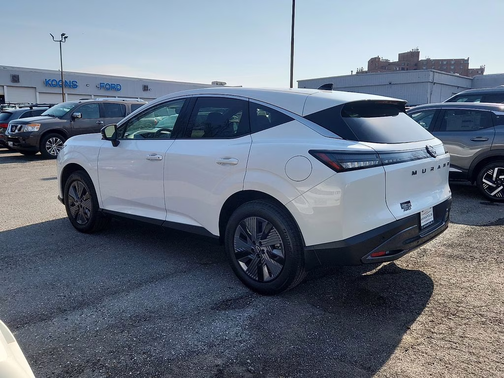 2026 Everest White Pearl Tricoat Nissan Murano SL AWD SUV