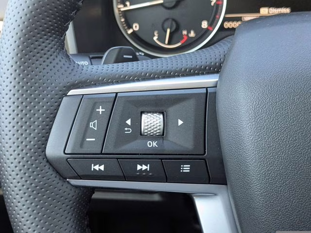 2026 Moonstone Gray Metallic Mitsubishi Outlander SE FWD SUV