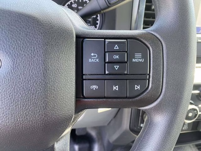 2026 Oxford White Ford Super Duty F-250 SRW XL 4X4 Truck