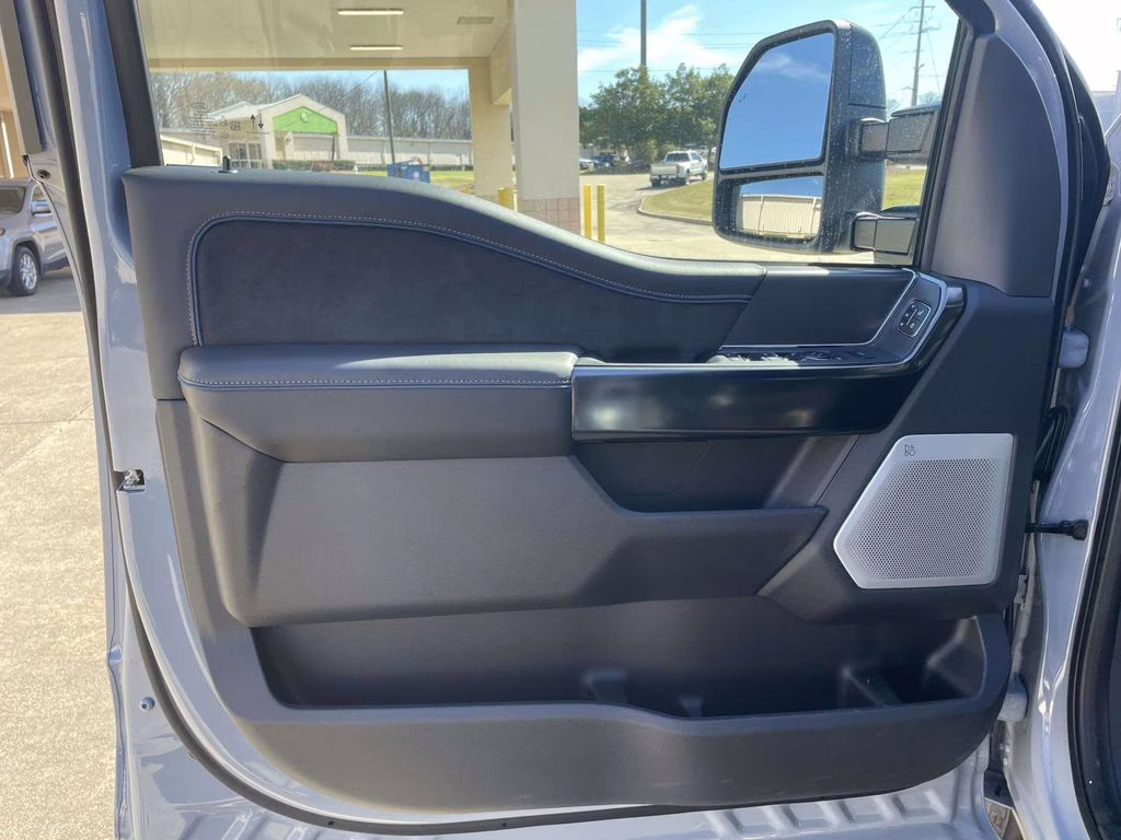 2026 Glacier Gray Metallic Tri-Coat Ford Super Duty F-250 SRW Platinum 4X4 Truck