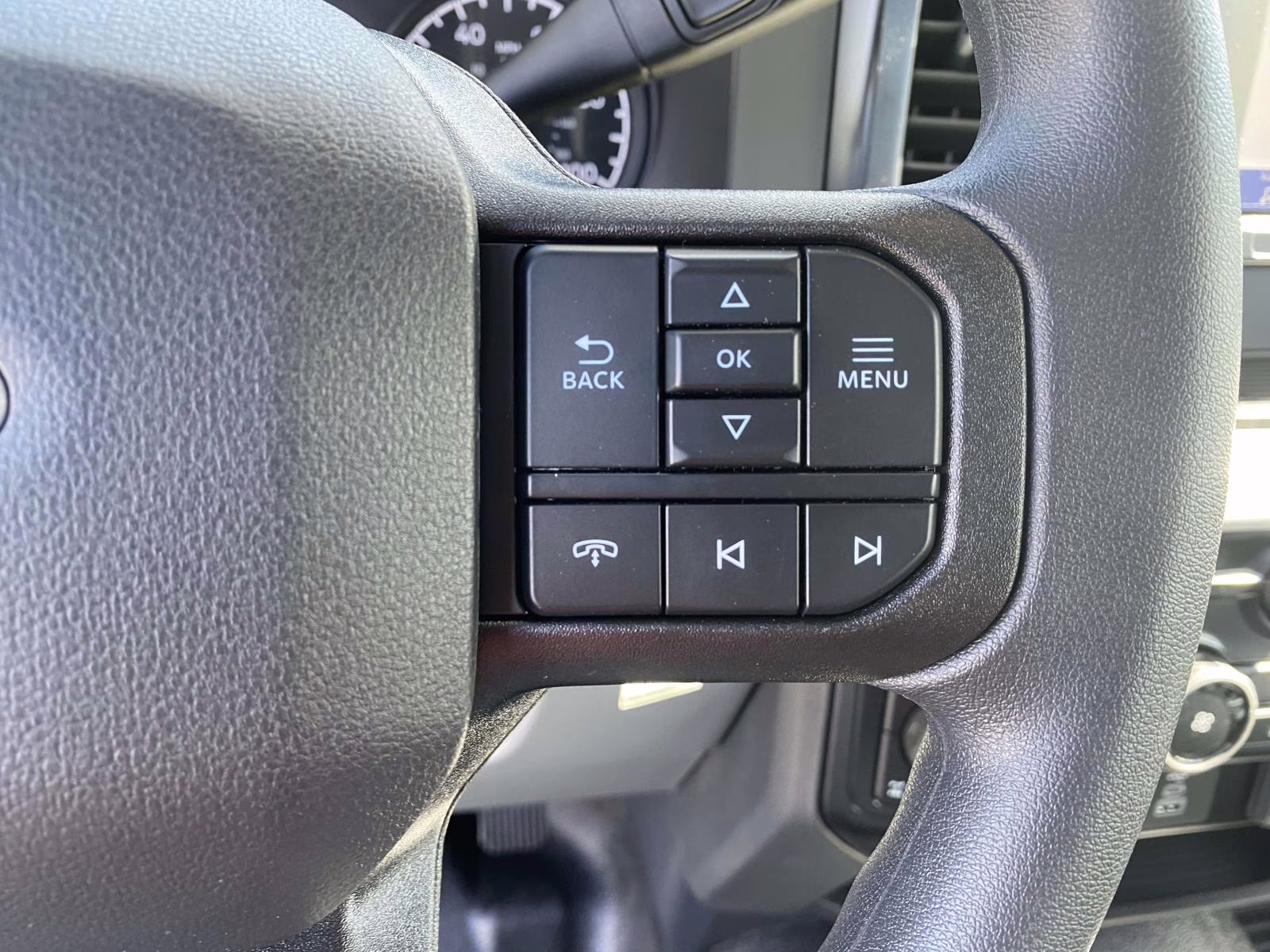 2026 Oxford White Ford Super Duty F-250 SRW XL 4X4 Truck