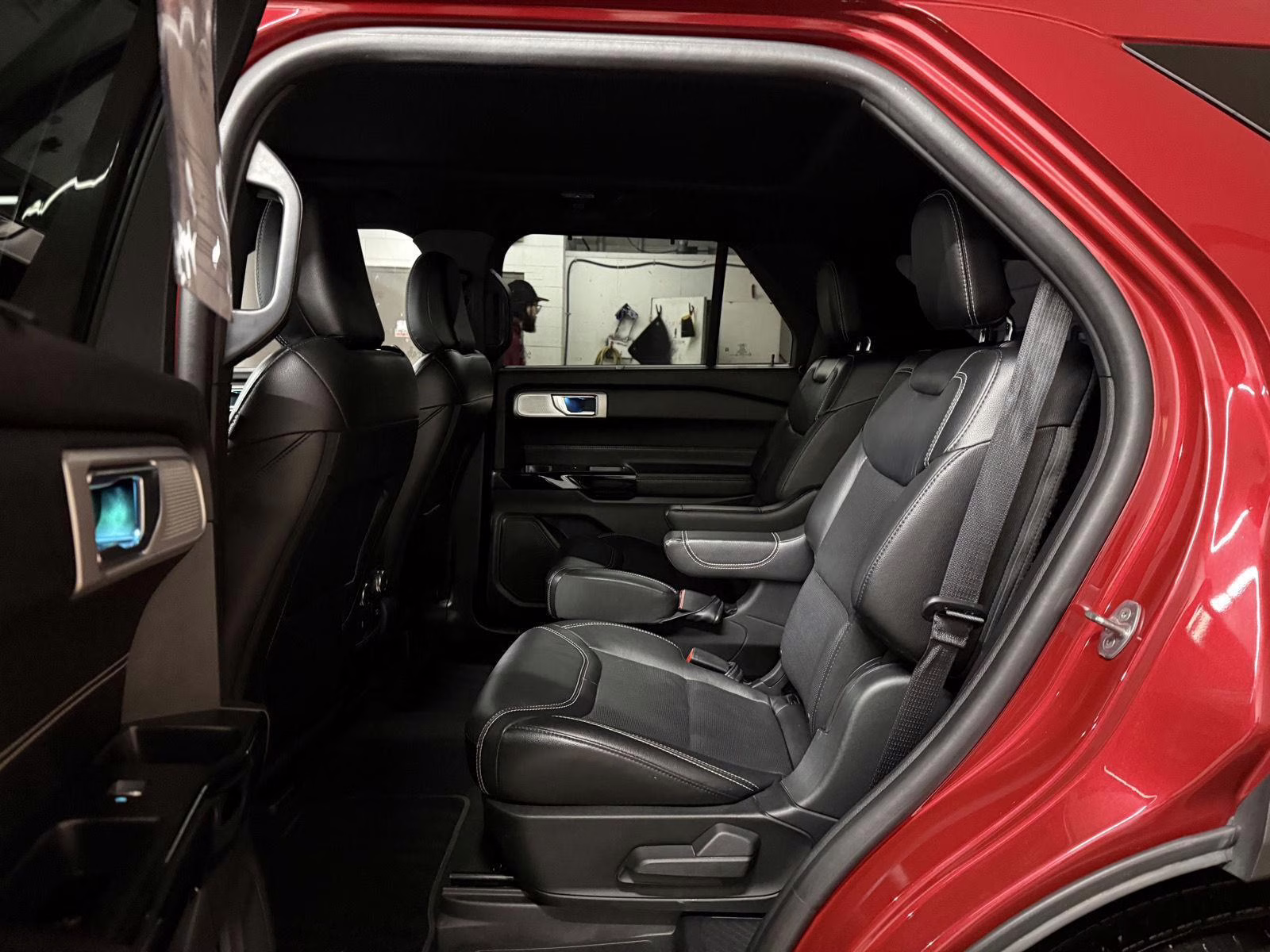 2021 Rapid Red Metallic Tinted Clearcoat Ford Explorer ST 4X4 SUV