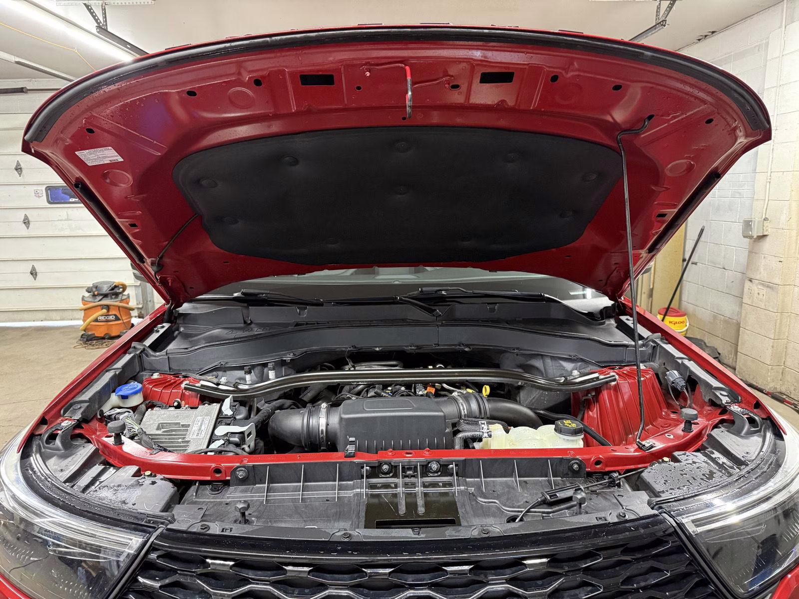 2021 Rapid Red Metallic Tinted Clearcoat Ford Explorer ST 4X4 SUV