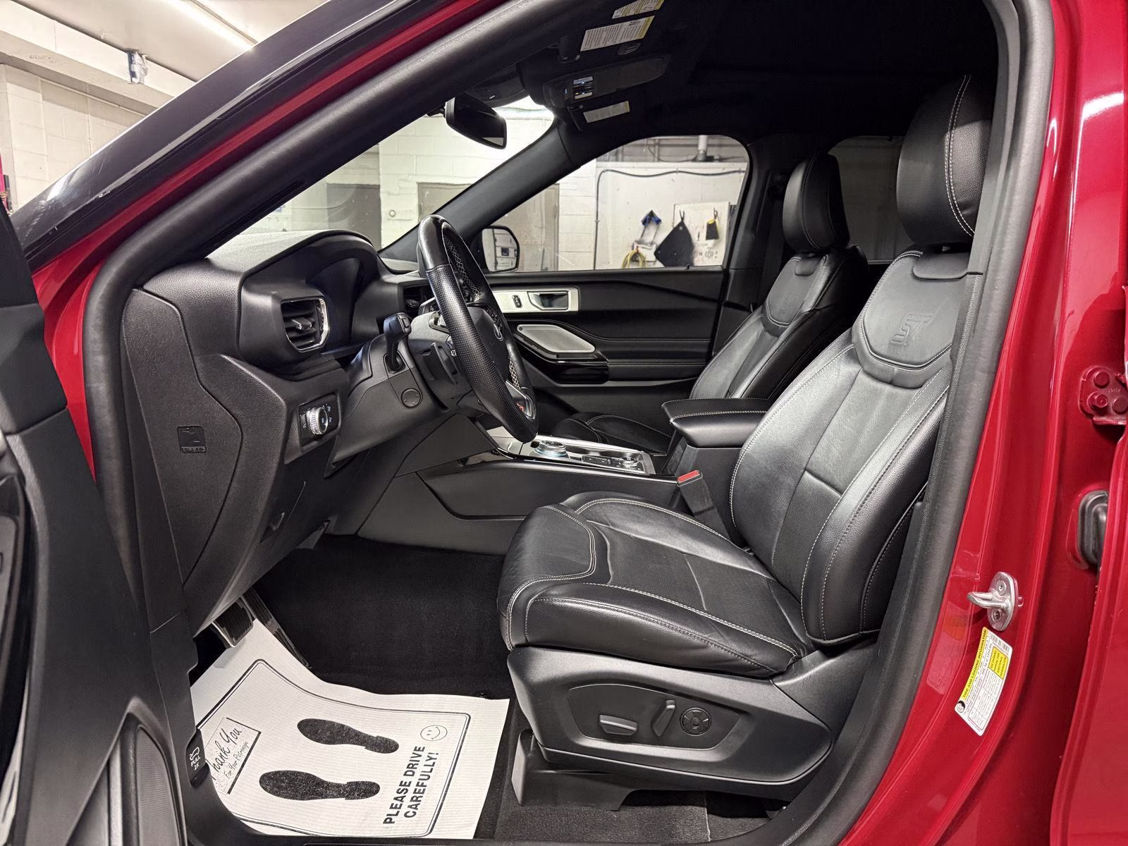 2021 Rapid Red Metallic Tinted Clearcoat Ford Explorer ST 4X4 SUV