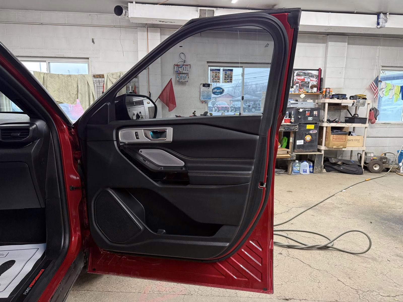 2021 Rapid Red Metallic Tinted Clearcoat Ford Explorer ST 4X4 SUV