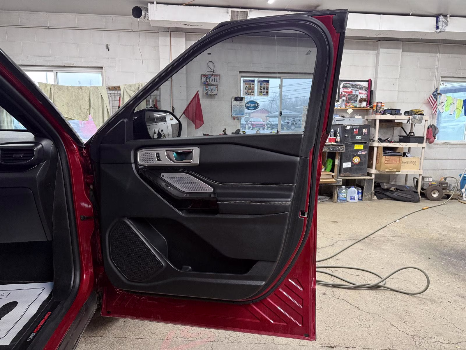 2021 Rapid Red Metallic Tinted Clearcoat Ford Explorer ST 4X4 SUV
