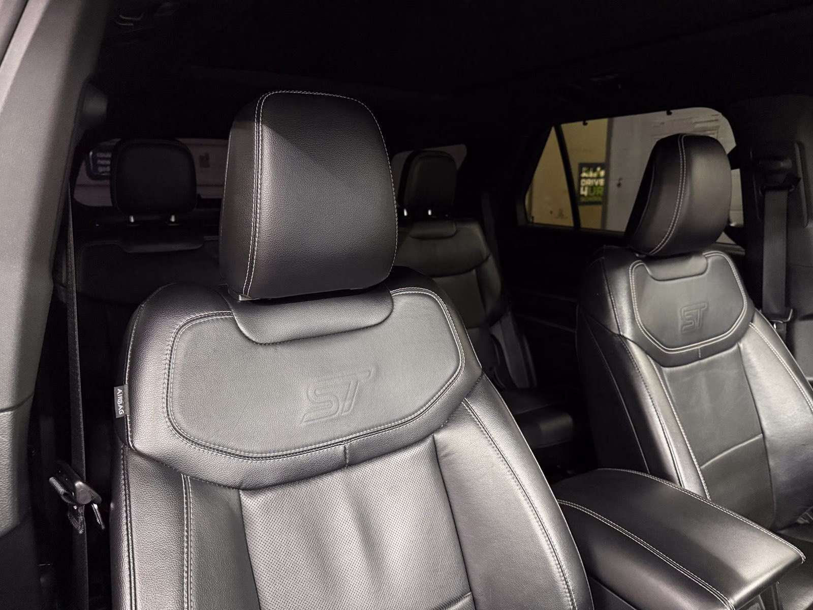 2021 Rapid Red Metallic Tinted Clearcoat Ford Explorer ST 4X4 SUV