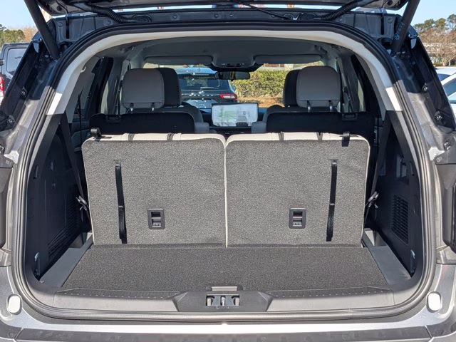 2026 Gray Metallic Ford Explorer Active RWD SUV