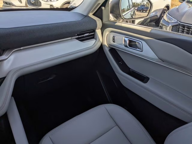 2026 Gray Metallic Ford Explorer Active RWD SUV