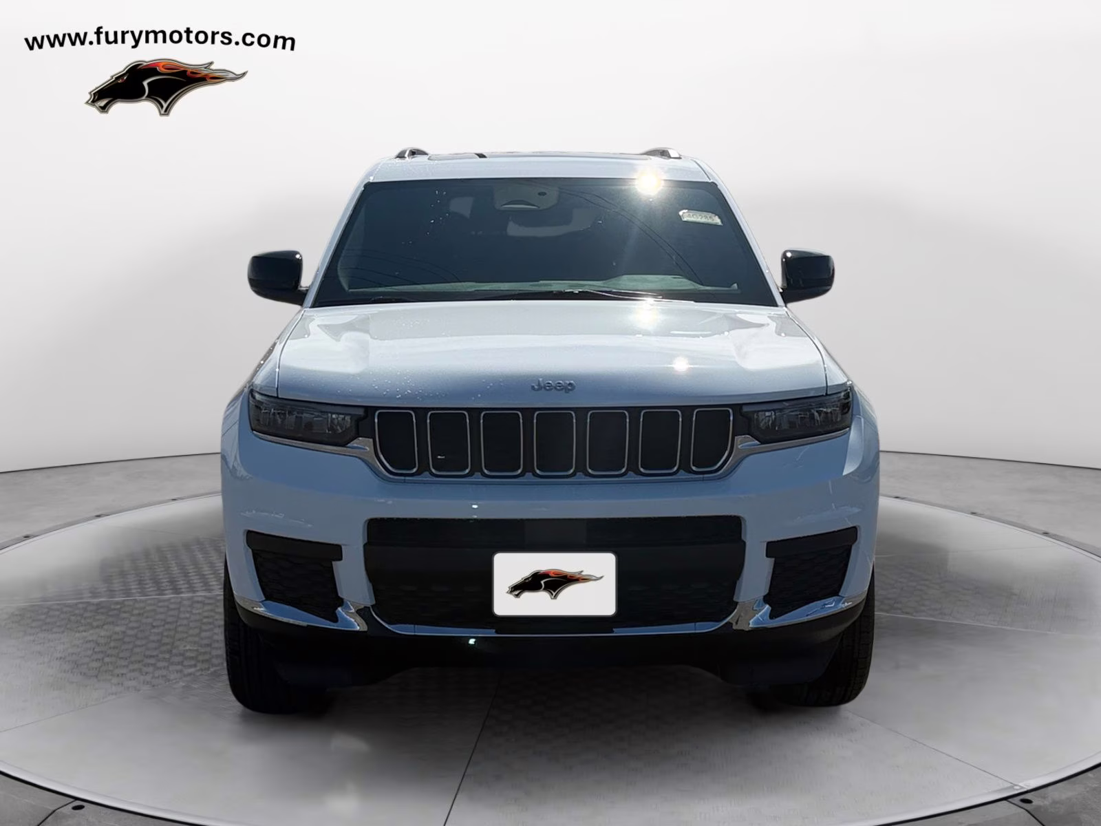 2025 Bright White Clearcoat Jeep Grand Cherokee L Laredo 4X4 SUV