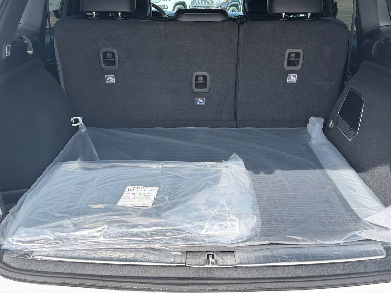 2025 Bright White Clearcoat Jeep Grand Cherokee Summit 4X4 SUV